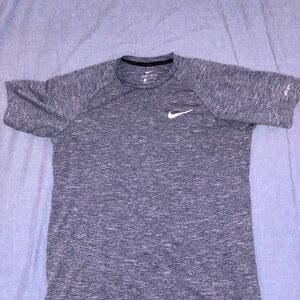 Nike Men’s Dri Fit tee